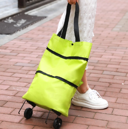 Transforma tu experiencia de compra: ¡El bolso que se convierte en carrito con ruedas! 🛒🔄